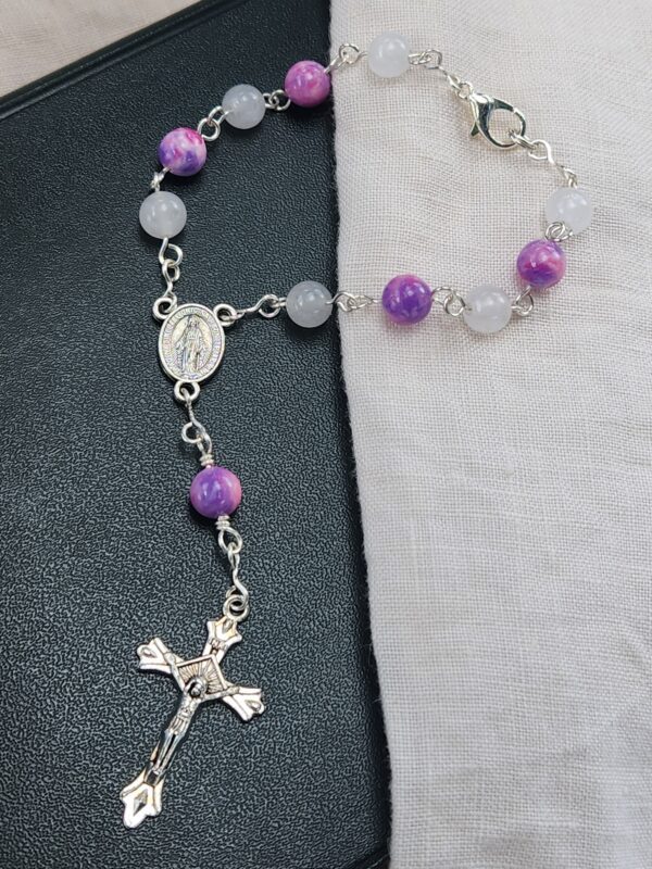 The Lacemaker's Travel Rosary